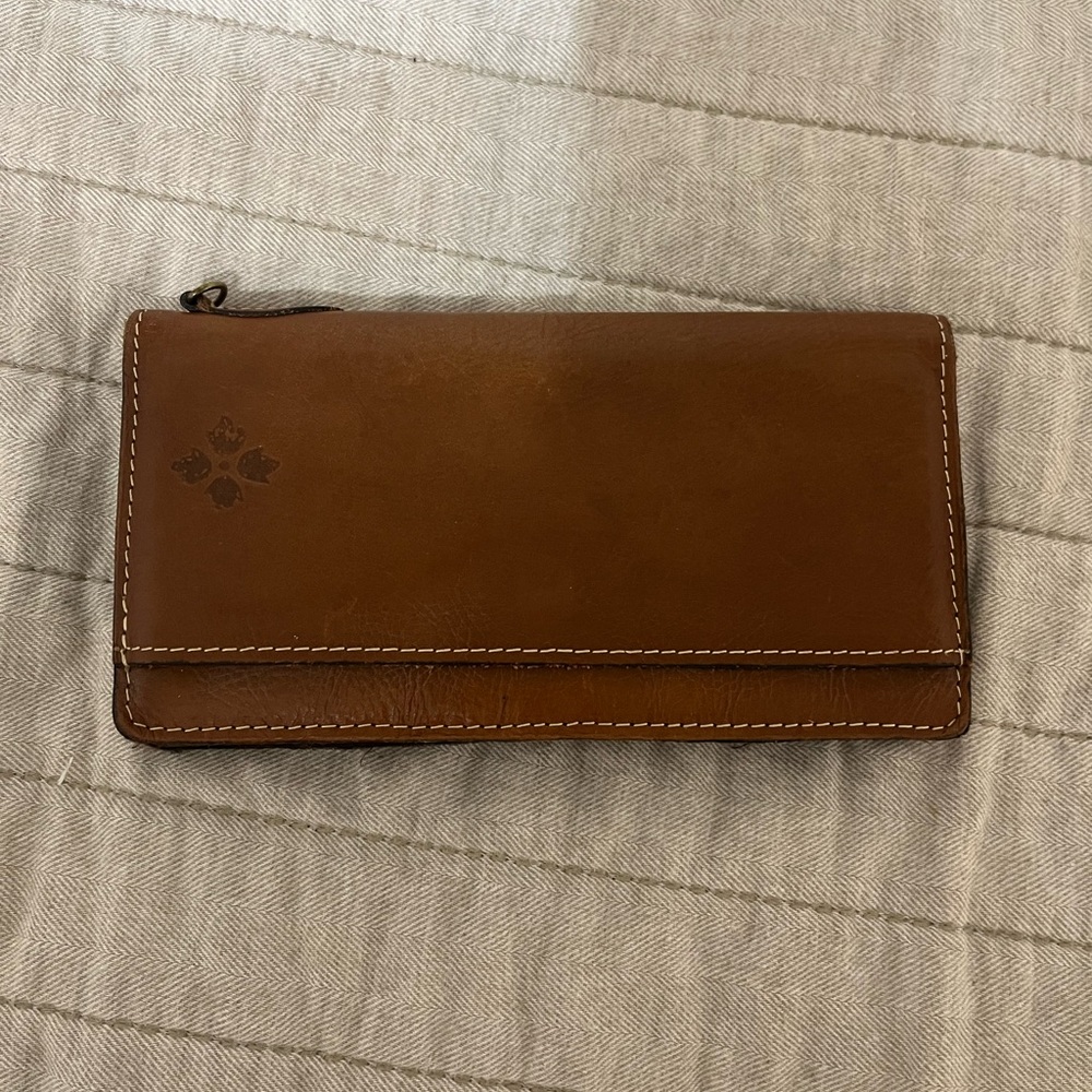 Valentia Smooth Leather Wallet